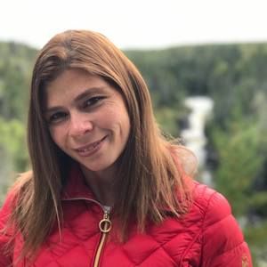 Meet your Posher, Jennifer